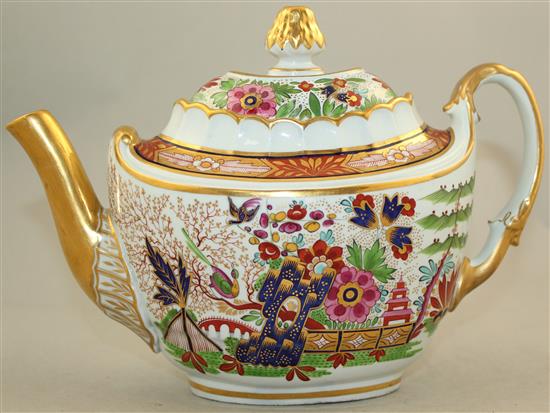 A Barr Flight & Barr Imari palette porcelain teapot, coffee can and two dishes, c.1809, teapot 23cm